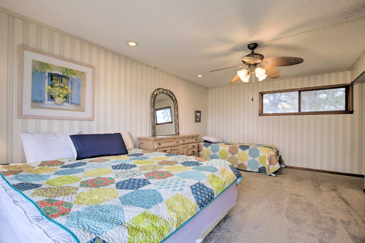 Rustic Lake Buchanan Hideaway With Game Room And Grill Tow Buitenkant foto
